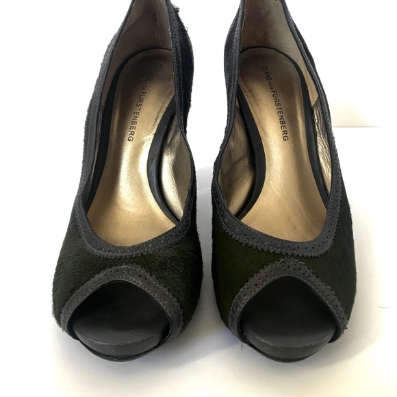 Diane Von Furstenberg Green Ponyhair Heels Size 9M - Picture 5 of 8